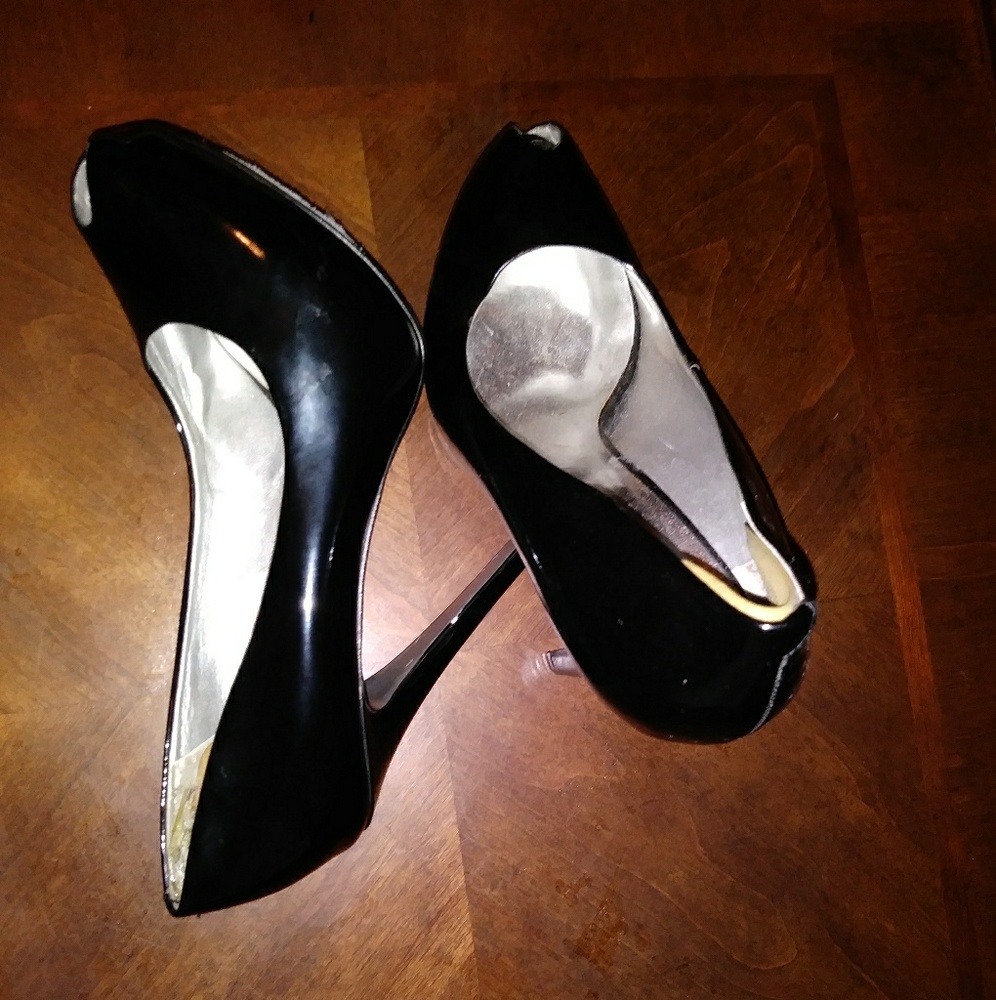 Jessica Simpson heels.
